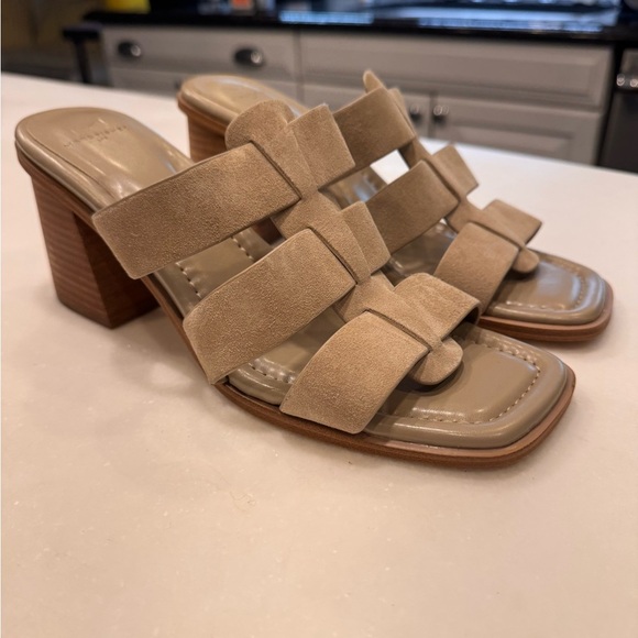 Marc Fisher LTD Louisa Leather Block Heel Slip On Sandals Gray Size 10 NEW - Picture 3 of 10